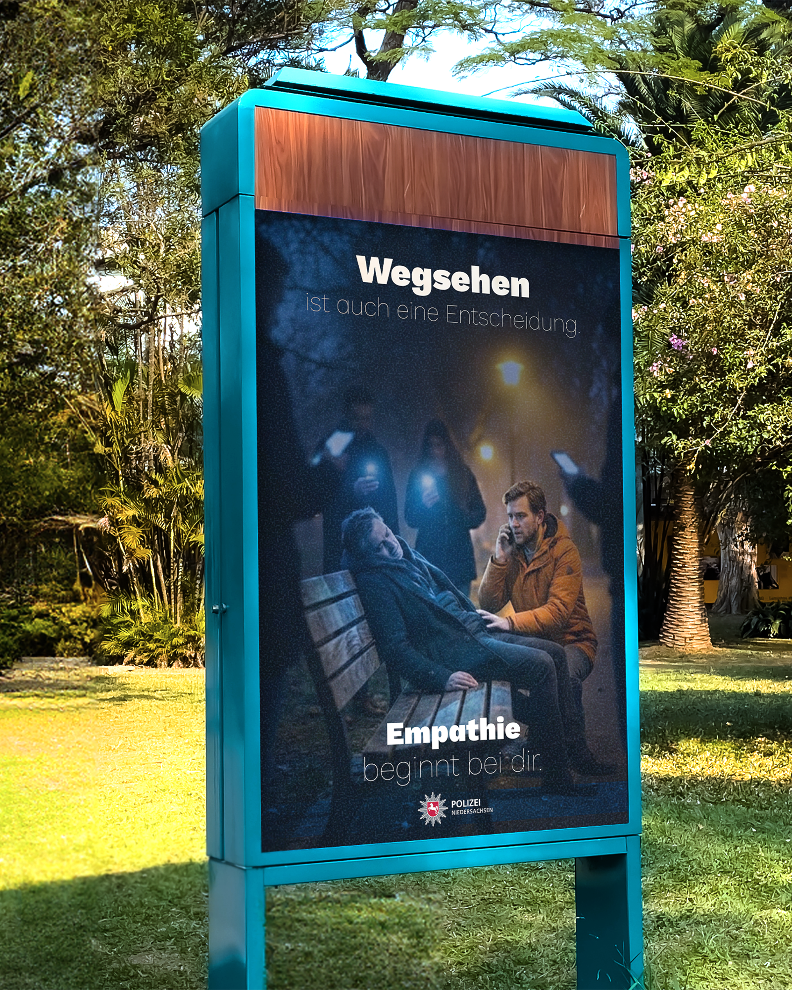Plakatmotiv der Awareness-Kampagne „Wegsehen ist auch eine Entscheidung“